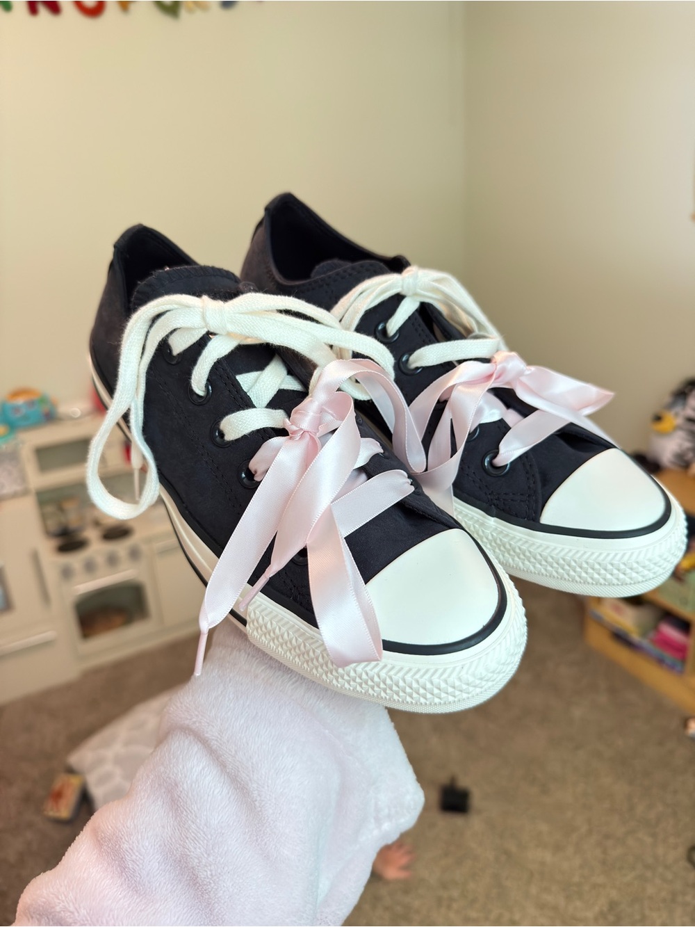 Converse Black Low-Top Sneakers with Pale Pink Ribbon Laces